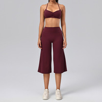 Setelan Yoga Wanita 2 Potong, Bra Olahraga Halter Ruffle, Legging Capri Pinggang Tinggi, Lembut dan Elastis untuk Olahraga di Gym