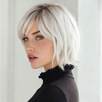 Nouvelle Arrivée Été 2026 Perruque Courte Synthétique Blanche Dorée Transparente Superposée Effet Naturel Cheveux Flous Bob Droit Ondulations Souples SM491