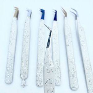 Pinzas para Pestañas de Primera Calidad, Alta Dureza, Herramientas Profesionales para Pestañas, Hechas en Pakistán, OEM para Salón - Product Image 1