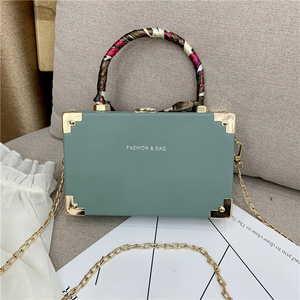 Autumn and Winter <b>Hot</b> Dinner Handheld Square Box Silk Scarf Designer Women Shoulder Crossbody <b>Bag</b> Luxury Texture - Product Image 4