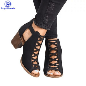 Prezzo a buon mercato in grande vendita <span class=keywords><strong>grandi</strong></span> dimensioni spesse tacco alto Slide donne sandalo <span class=keywords><strong>scarpe</strong></span> per le signore - Product Image 4