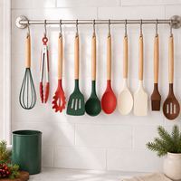 Ensemble d'ustensiles de cuisine en silicone de Noël en gros avec manches en bois - Ustensiles de cuisson avec support de rangement