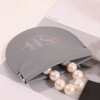 Pochette à bijoux portable A1 en cuir PU, sac de voyage anti-poussière pour colliers, bracelets, bagues, avec logo personnalisé en relief, idéal pour la présentation de cadeaux
