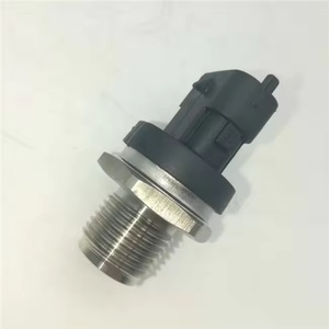 เซ็นเซอร์ความดัน PC350-8 PC200-8 PC300-8 1211028 1002937 6754-72-1210 6745-71-4320 - Product Image 5