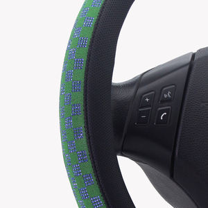 Housse de volant en strass à carreaux, ajustement universel, antidérapante, protection souple, accessoires intérieurs de <span class=keywords><strong>voiture</strong></span> <span class=keywords><strong>pour</strong></span> femmes et hommes - Product Image 5