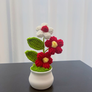 Pot de fleurs au crochet fait main, cadeau mignon, décoration pour la maison et les mariages, fleurs artificielles en gros - Product Image 5