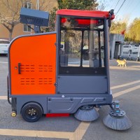 Balayeuse industrielle autoportée, batterie 100Ah, puissance 3300W, design compact pour machine de nettoyage de sols haute performance