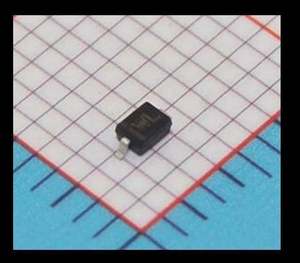 SML4728 DO-214 3P3 <span class=keywords><strong>1N4728</strong></span> 1W 3.3V Nous vous donnerons le meilleur service et le meilleur prix. - Product Image 1