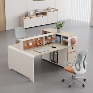 <span class=keywords><strong>Escritorio</strong></span> Específico para Finanzas con <span class=keywords><strong>Panel</strong></span> <span class=keywords><strong>Perforado</strong></span> o Doble Estación de Trabajo enfrentadas en la Oficina - Product Image 1