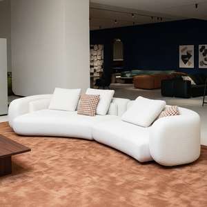 <span class=keywords><strong>2026</strong></span>년 최신형 곡선 소파 판매, 모던 크림 스타일 패브릭 소파 3인용 클라우드 카우치 호텔 고급 원목 거실 소파 - Product Image 5