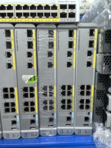 <span class=keywords><strong>S</strong></span>ử dụng <span class=keywords><strong>WS</strong></span>-C3560CX-<span class=keywords><strong>8PC</strong></span>-<span class=keywords><strong>S</strong></span> 8 cổng PoE mạng Ethernet chuyển đổi - Product Image 2