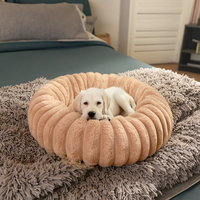 Grand coussin vertical de luxe pour animaux de compagnie en peluche lapin tapis de chat lavable doux avec lit pour chien rond de forme carrée solide pour l'été