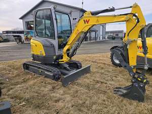 Nouvelle mini-excavatrice Wacker Neuson EZ36 modèle HT18, moteur Yanmar, poids opérationnel de 1,8 tonne, pour usage domestique et agricole, 800 kg, avec nouvelle benne. - Product Image 4