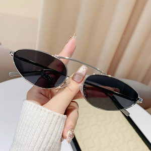 Retro-Style Metal Frame Cat Eye <b>Sunglasses</b> UV400 Protection Unisex Outings Cycling Driving Stage Parties - Product Image 4
