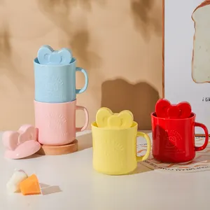 素敵なデザインの磁器マグHellokittyMugコーヒーマグ