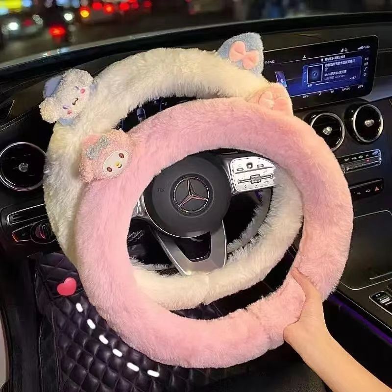 Coprivolante In Peluche Rosa – Morbido, Antiscivolo, Universale Per Auto Con Diametro 37-38 Cm, Ideale Per L'inverno