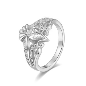Anillo de Plata de Ley S925 con Moissanita Marquise, Diseño de Corona Tallada, Estilo Vintage, para Boda o Compromiso, Regalo para Mujer - Product Image 2