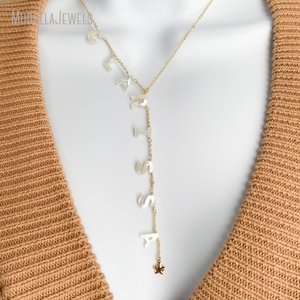 NM53511 Custom Design personalizzato gioielli madreperla <span class=keywords><strong>nome</strong></span> iniziale lettera ciondolo collana placcato oro collana da donna - Product Image 5