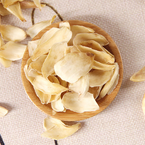 Thé aux herbes chinoises Racine de lys séchée naturelle en tranches <span class=keywords><strong>Bulbe</strong></span> de lys séché naturel Aliment sain <span class=keywords><strong>comestible</strong></span> <span class=keywords><strong>Bulbe</strong></span> de lys séché - Product Image 4