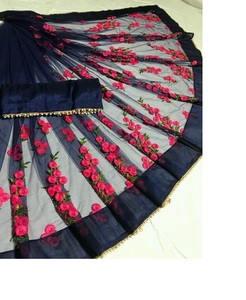 Nouveau traditionnel Diesigner fête porter Net broderie travail Saree avec chemisier pièce femmes indiennes porter Sari bas prix vêtements en gros - Product Image 4