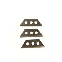 Lame de couteau utilitaire trapézoïdale en acier au carbone de haute précision avec engrenage, longueur 60 mm, épaisseur 0,6 mm, durable