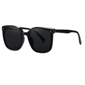 Yeni Trend büyük çerçeve güneş gözlüğü kadın UV400 koruyucu güneş gözlüğü sıcak satış güneş gözlüğü