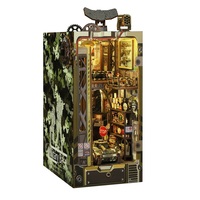 Kit de bricolage pour niche à livres Arsenal en gros, kit de maison miniature à construire soi-même, maison de poupée miniature avec éclairage LED, décoration de serre-livres