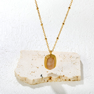 Collier Pendentif Tendance en Pierre d'Agate Géométrique, Plaqué Or 18 carats, Alliage de Zinc, Chaîne Clavicule, Bijou Cadeau - Product Image 2