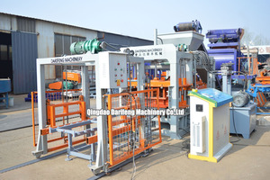 Machine à fabriquer des blocs de béton QT6-15 pour pavés et briques en ciment, <span class=keywords><strong>prix</strong></span> de la machine à fabriquer des blocs de béton - Product Image 6
