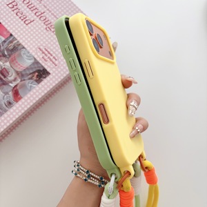 Funda Protectora Flexible de TPU Color Caramelo con Correa de Muñeca de Silicona Anticaídas para <span class=keywords><strong>iPhone</strong></span> 17 16 15 14 <span class=keywords><strong>13</strong></span> 12 11 - Product Image 4