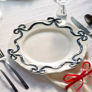 Piatti in Ceramica Personalizzati con Fiocco in Rilievo, Stoviglie per Colazione, Piatti da Portata per Ristorante - Product Image 2