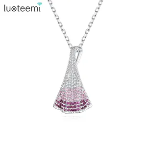 LUOTEEMI Einzigartige Funkelnde Kubikzircon Farbverlauf Diamant Fan Form Anhänger Halskette Für Frauen Mädchen Geburtstag Weihnachten Geschenk