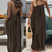 Robe longue unie froncée dos nu en soie glacée froissée à fines bretelles pour femme, idéale pour les vacances d'été