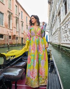 El último juego Pure Chanderi Anarkali Salwar Kameez con bordado manual para ocasiones de fiesta y boda - Product Image 3