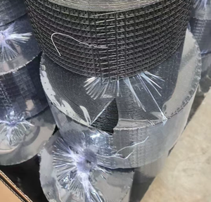 Filet anti-oiseaux en HDPE noir de 25 mm, robuste, pour élevages de volailles en plein air, protection contre la grippe aviaire et la biosecurité - Product Image 6