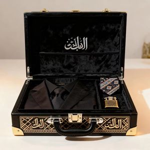 Ensemble de cadeaux d'affaires promotionnels boîte en cuir carrée fermeture à boucle de conception imprimée du Moyen-Orient pour briquet <span class=keywords><strong>Zippo</strong></span> vêtements pour hommes - Product Image 5