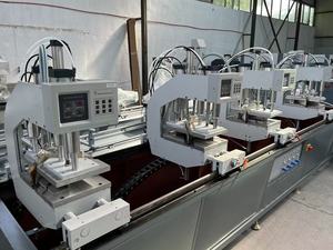 <span class=keywords><strong>4</strong></span> đầu PVC cửa sổ cửa Máy hàn Điều kiện Mới ARK Máy hàn nhôm <span class=keywords><strong>uPVC</strong></span> động cơ PLC động cơ nhà máy sản xuất - Product Image 4