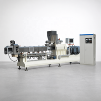 Ligne d'extrusion de protéines texturées à haute humidité (HMTP) pour la fabrication d'analogues de viande à base de protéines de soja fibreuses