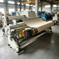 Machine à rembobiner les rouleaux de papier toilette de petite capacité, 3,5 tonnes par jour, pour nouvelle usine