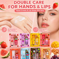 Lot de 2-en-1 Crème Mains et Brillant à Lèvres Hydratant Portable au Goût Fruité Mignon à la Vitamine E – Coffret Cadeau Soin Mains et Lèvres pour Filles