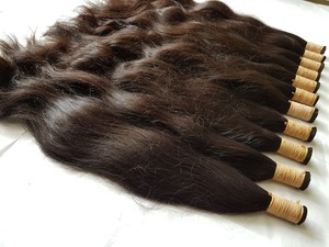 Vente en gros en vrac Extensions de cheveux Remy brésiliens vierges 100% Cheveux raides noirs naturels disponibles en 20 28 8 pouces - Product Image 2