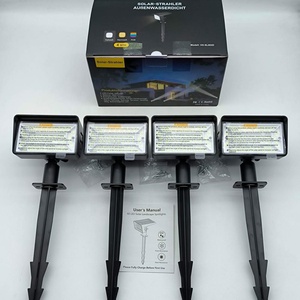 Lampes solaires paysagères à pointe RGB Daybright avec capteur de lumière pour jardin, cour, allée, garage - Product Image 5
