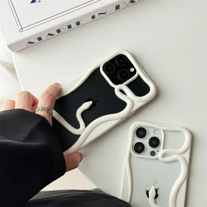 Funda trasera suave <span class=keywords><strong>de</strong></span> disipación <span class=keywords><strong>de</strong></span> calor para niño y niña, funda <span class=keywords><strong>de</strong></span> galvanoplastia <span class=keywords><strong>de</strong></span> serpiente hueca fresca y elegante para iPhone 16 Pro Max 7/8G Plus X XR - Product Image 6