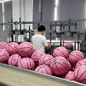 WELLMAN Pallone da <span class=keywords><strong>Basket</strong></span> Personalizzato in Pelle PU Misura 6, Durevole e Leggero per Uso Interno/Esterno, Regalo per Ragazze - Product Image 1