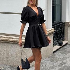 Verano <span class=keywords><strong>francés</strong></span> Puff favorecedor negro Smocked cintura Sexy Mini vestido vacaciones batas Dcontractes sitio web para vestido vestidos de mujer - Product Image 1