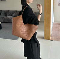 Sac fourre-tout portable de luxe en cuir véritable pour femme, grande capacité, imperméable, style créateur, nouvelle collection 2026