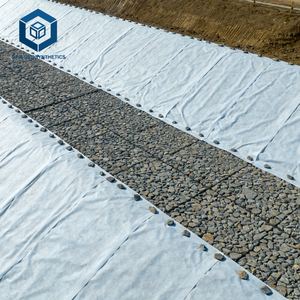 Tissus non tissés 200 GSM, tissu pour allée, <span class=keywords><strong>géotextile</strong></span> <span class=keywords><strong>noir</strong></span>, revêtement <span class=keywords><strong>300g</strong></span>, <span class=keywords><strong>géotextile</strong></span> non tissé pour la protection des pentes en Thaïlande - Product Image 4