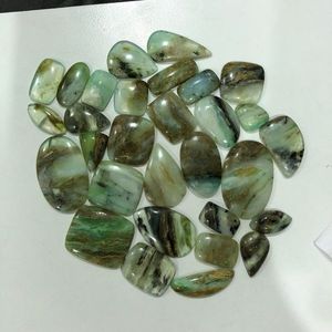 หินควอตซ์อัญมณีทรงหลังเบี้ยสีเขียวธรรมชาติหินหลวมสำหรับทำเครื่องประดับขายส่งจำนวนมาก - Product Image 4