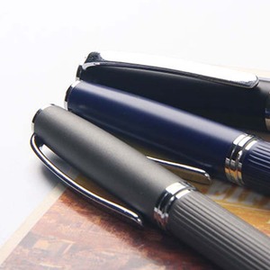 Bolígrafo de Metal Negro de Lujo de Alta Calidad, Bolígrafo con Logotipo Personalizado para Regalo - Product Image 4