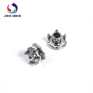 Empuñaduras de abrazadera de tracción de alto rendimiento, una pieza se sujeta fácilmente sobre el zapato/bota con picos de acero al carbono - Product Image 4